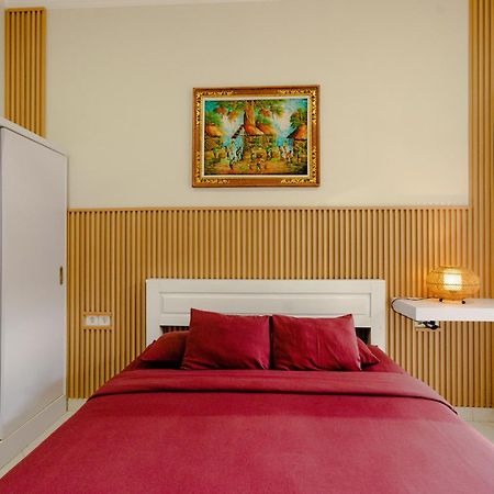 Happy Devi Guesthouse Canggu Exterior foto