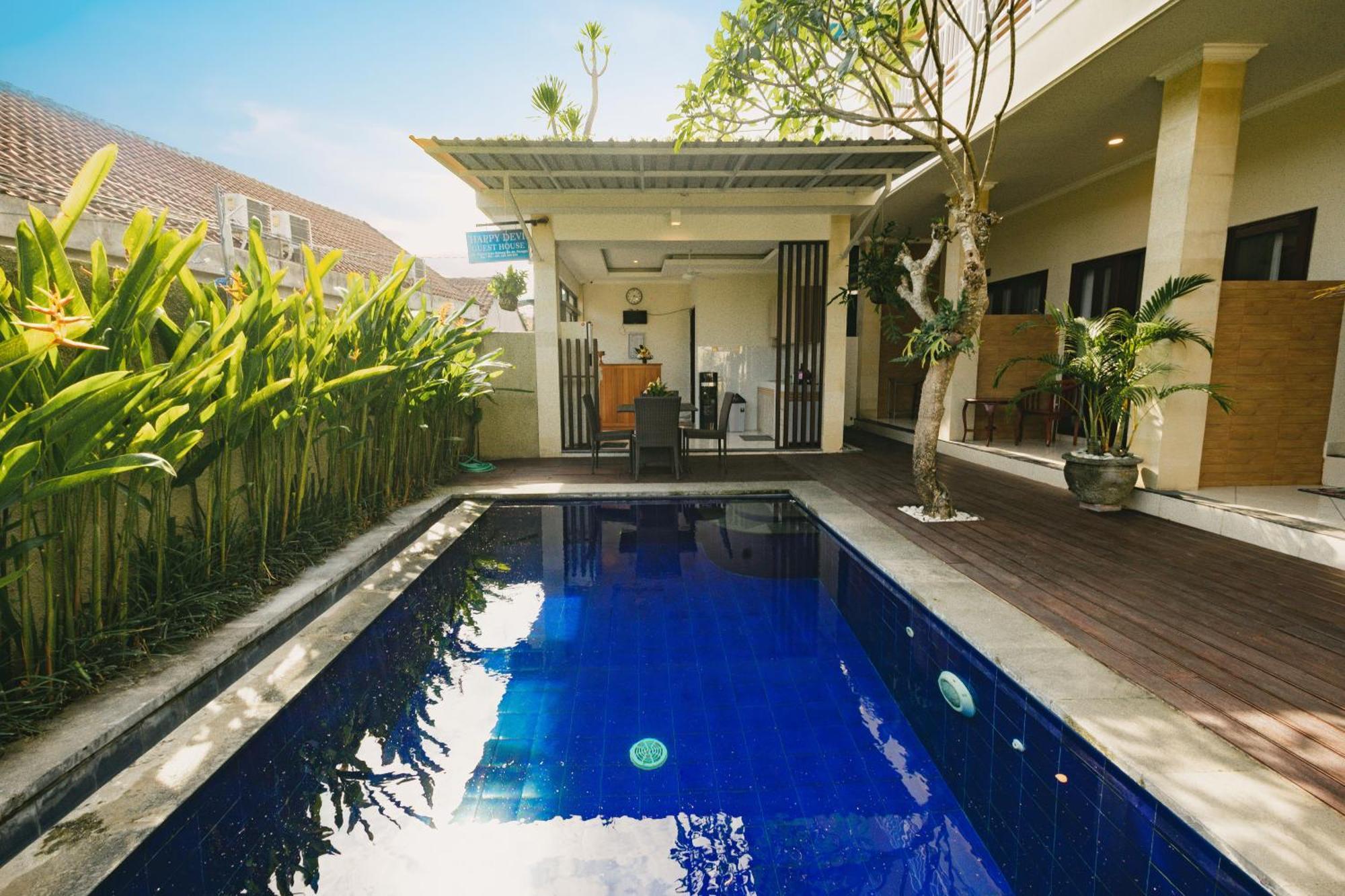 Happy Devi Guesthouse Canggu Exterior foto